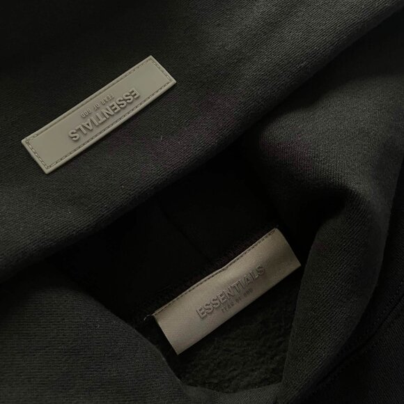Essentials 1977 Sweatshirt “Iron” - Picture 3 of 5